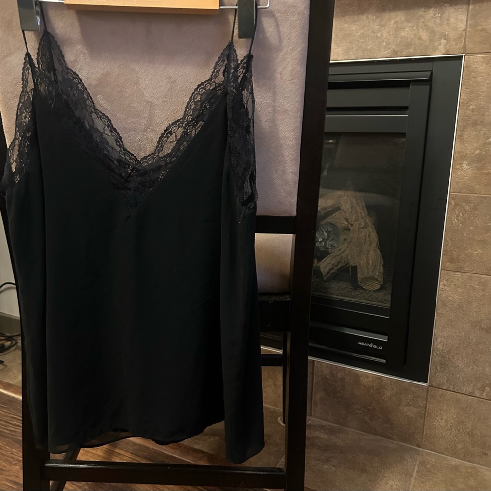 ZARA Elegant Black Lace Trim Silky V Neck Camisole Size XS